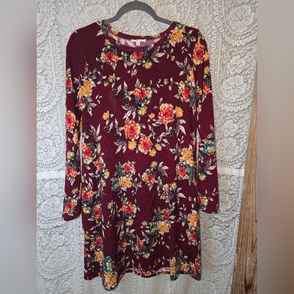 Sweet Lovely By Jen, Long sleeve Floral Patterned Dress Medium